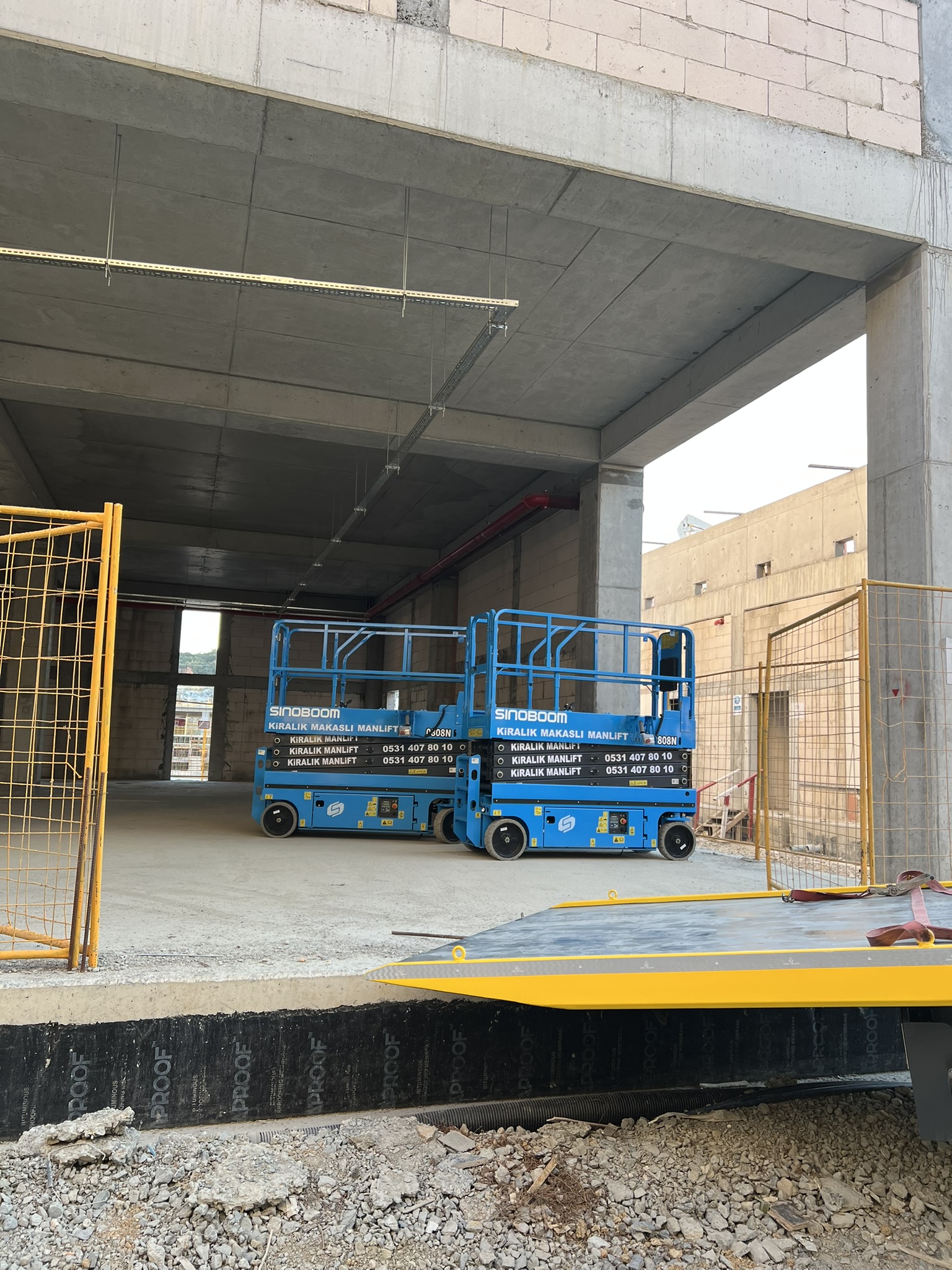 Esenyurt ta Makaslı Manlift Kiralamanın